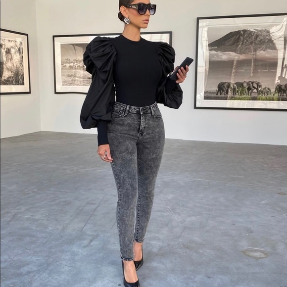 Black Puffy Sleeve Blouse - Picture 2 of 4